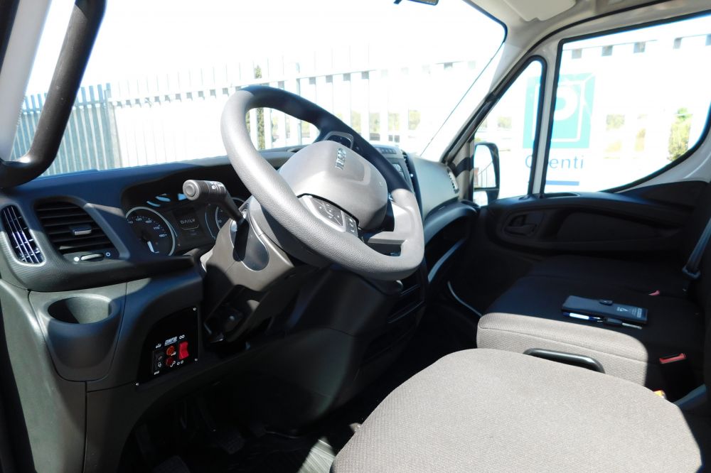 iveco daily ribaltabile trilaterale